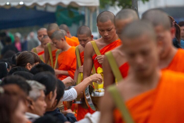 luang prabang, lao, luang, buddha purnima, prabang, asia, travel, traditional, temple, buddhism, tradition, culture, buddha, religion, brown buddha-2561533.jpg