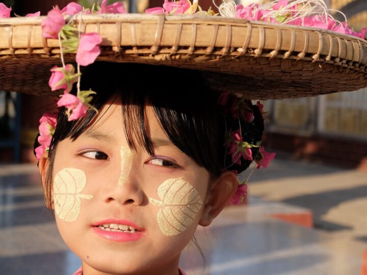 burma, little girl, buddhism, happiness, look, happy kids, faces, portrait, burma, burma, burma, burma, burma-1303521.jpg