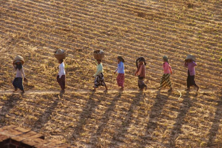 myanmar, burma, people, asia, woman, evening atmosphere, myanmar, myanmar, myanmar, myanmar, myanmar, asia, asia-2083646.jpg